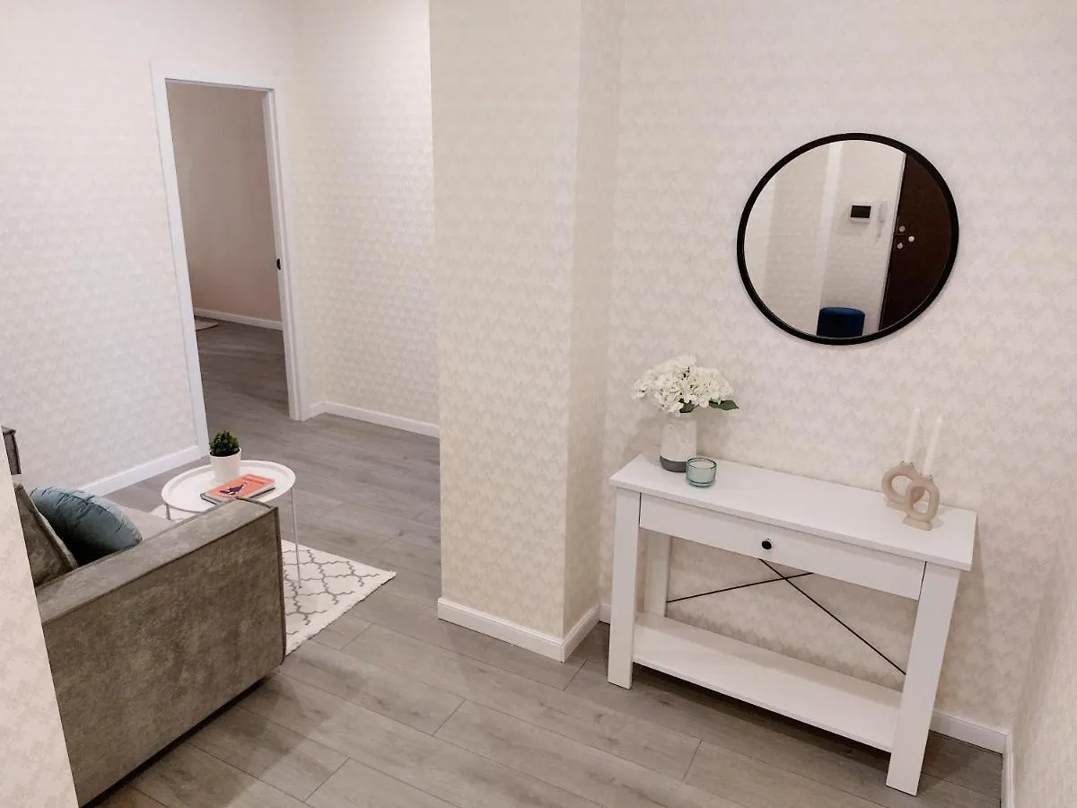 Apartament Просторная 1-Комнатная Квартира В Центре Столицы Kazachstan