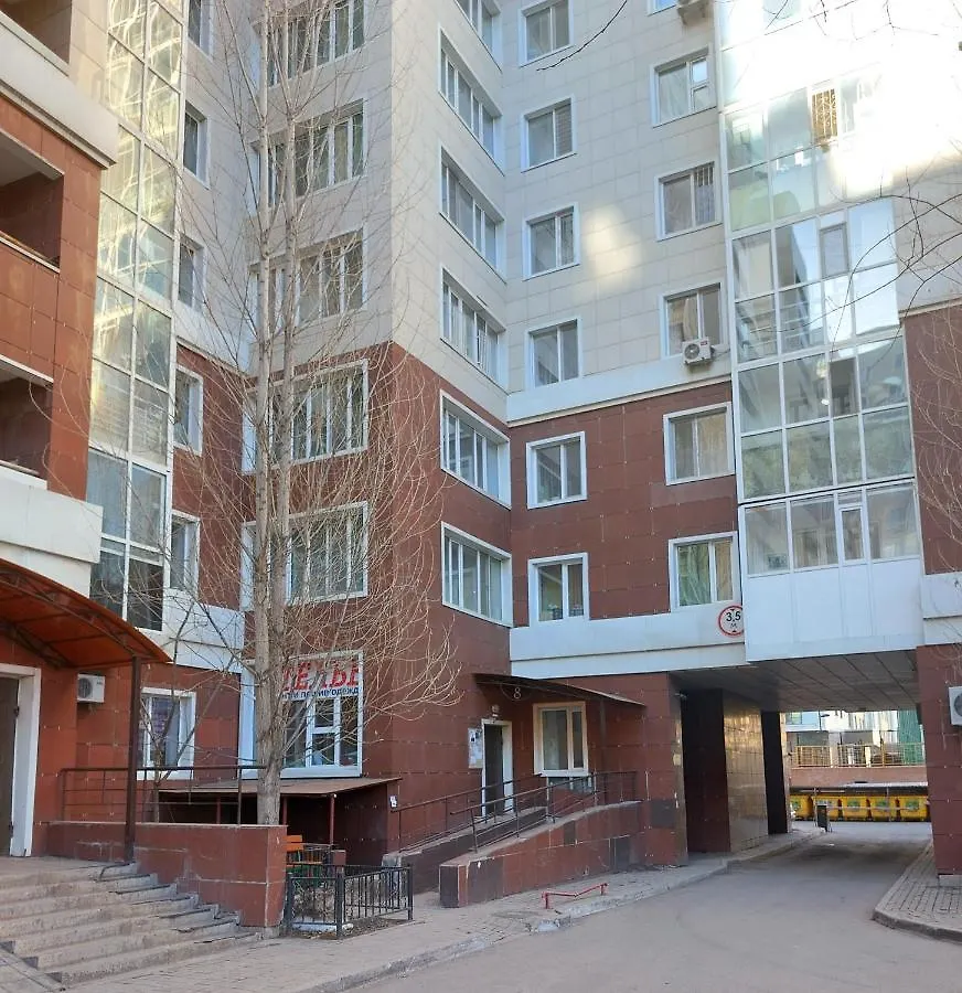 Apartament Просторная 1-Комнатная Квартира В Центре Столицы Kazachstan
